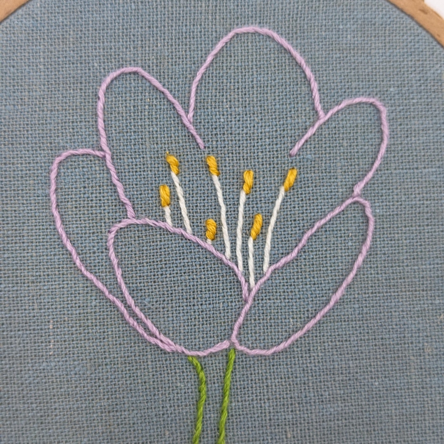 Rosy Garlic Flower Embroidery Hoop Art